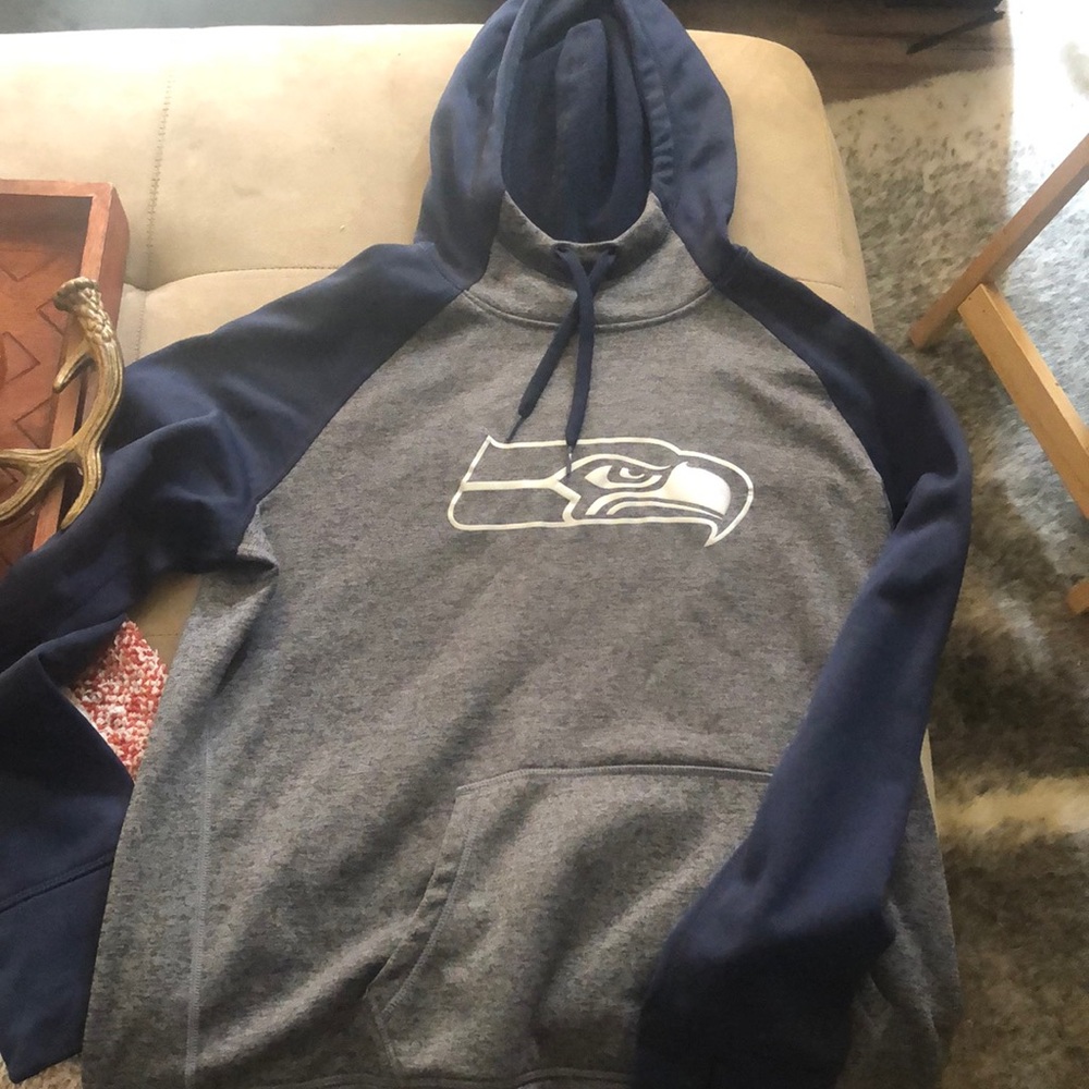 Women’s Nike Seattle Seahawks Sweatshirt L